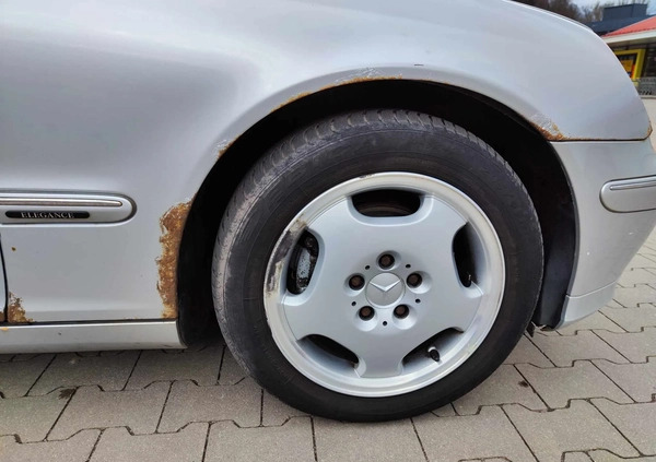 Mercedes-Benz Klasa C cena 4000 przebieg: 231168, rok produkcji 2000 z Wrocław małe 352